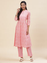 Floral Printed Cotton Kurta With Pants